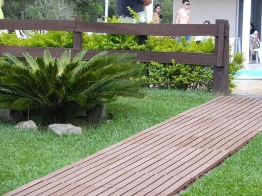 Piso Modular Deck (Imita Madeira) m² 50x50