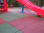 Piso de borracha p/ playground (Preto) M² 15mm 50x50